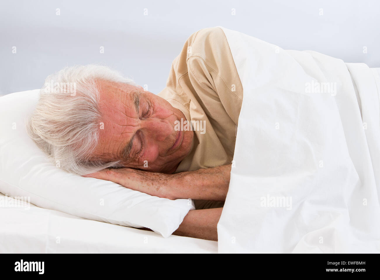 Older Male Sleeping Hi Res Stock Photography And Images Alamy