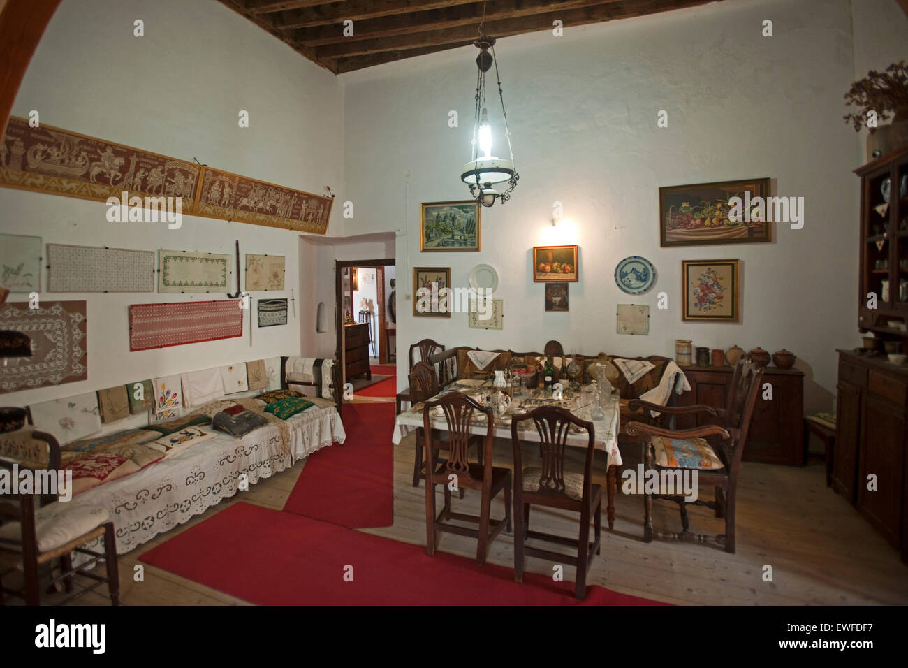 Griechenland, Kykladen, Naxos, Naxos-Stadt (Chora), Kastro-Viertel, Museum im Domus della Rocca Barozzi, Wohnzimmer einer venezi Stock Photo