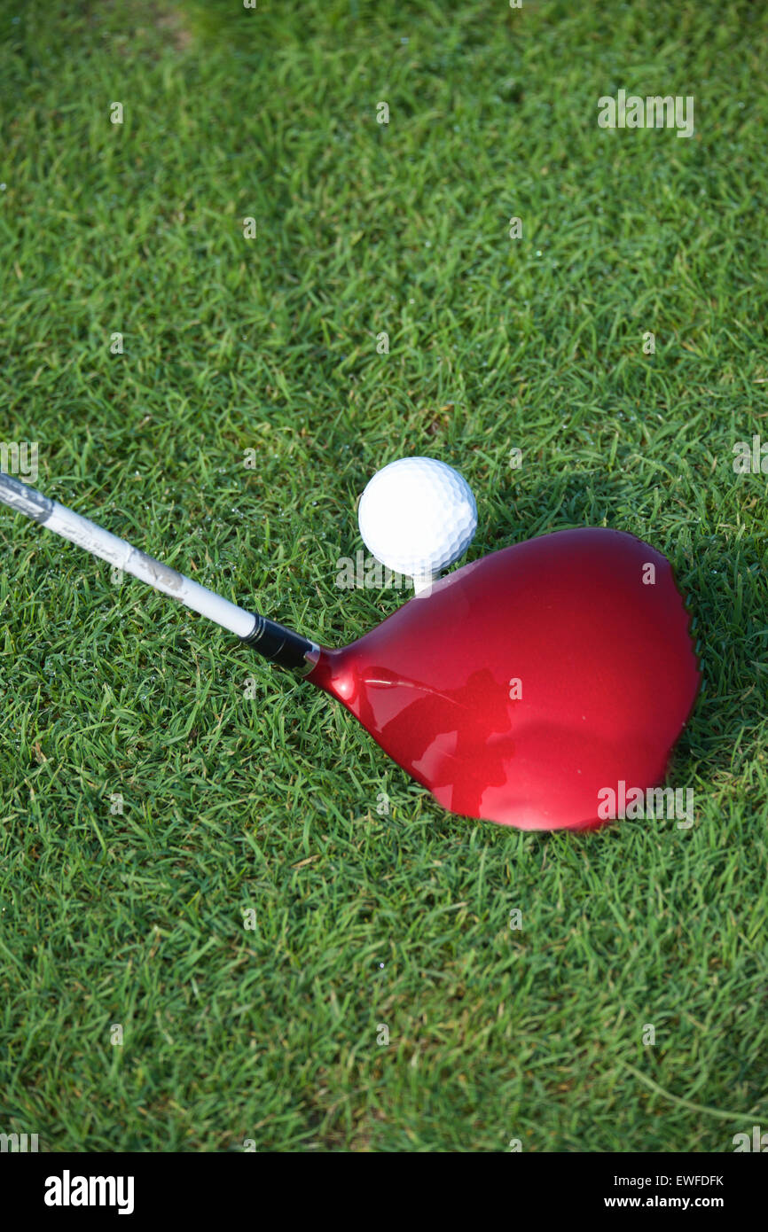 Hitting golf ball hires stock photography and images Alamy