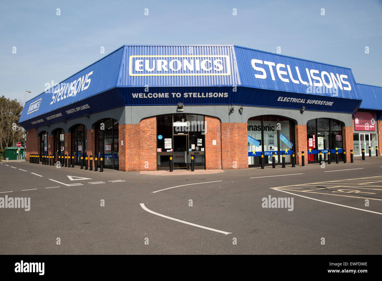 Euronics hires stock photography and images Alamy