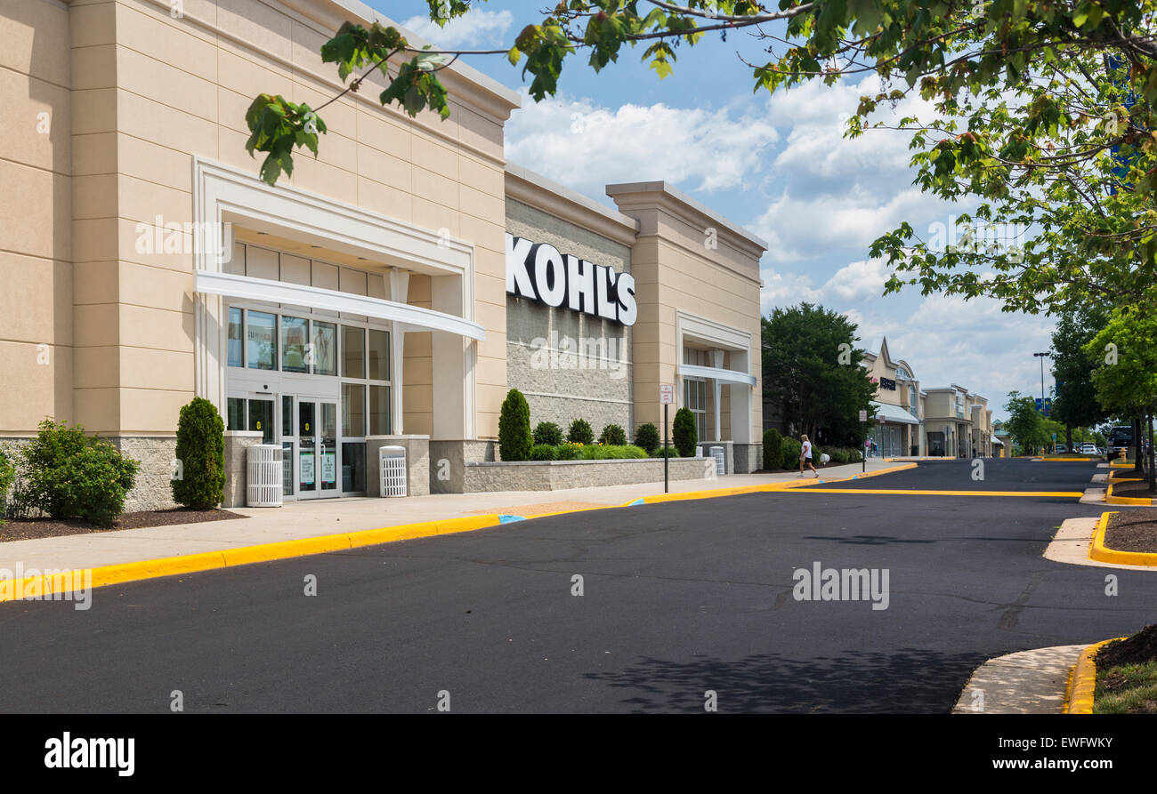 Entrance to large Kohl's store in Manassas, Virginia, USA Stock Photo