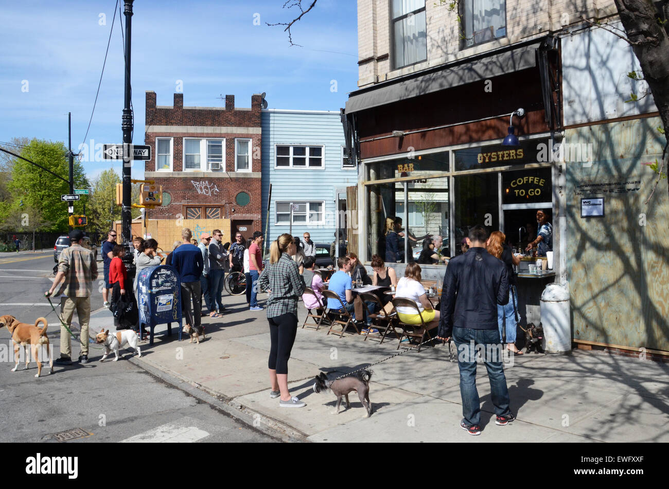 brooklyn hipsters coffee bars williamsburg greenpoint usa Stock Photo