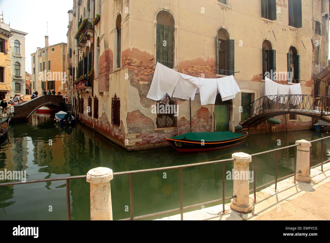 Venice - Campo della Maddalena - white linens hung out to dry Stock Photo