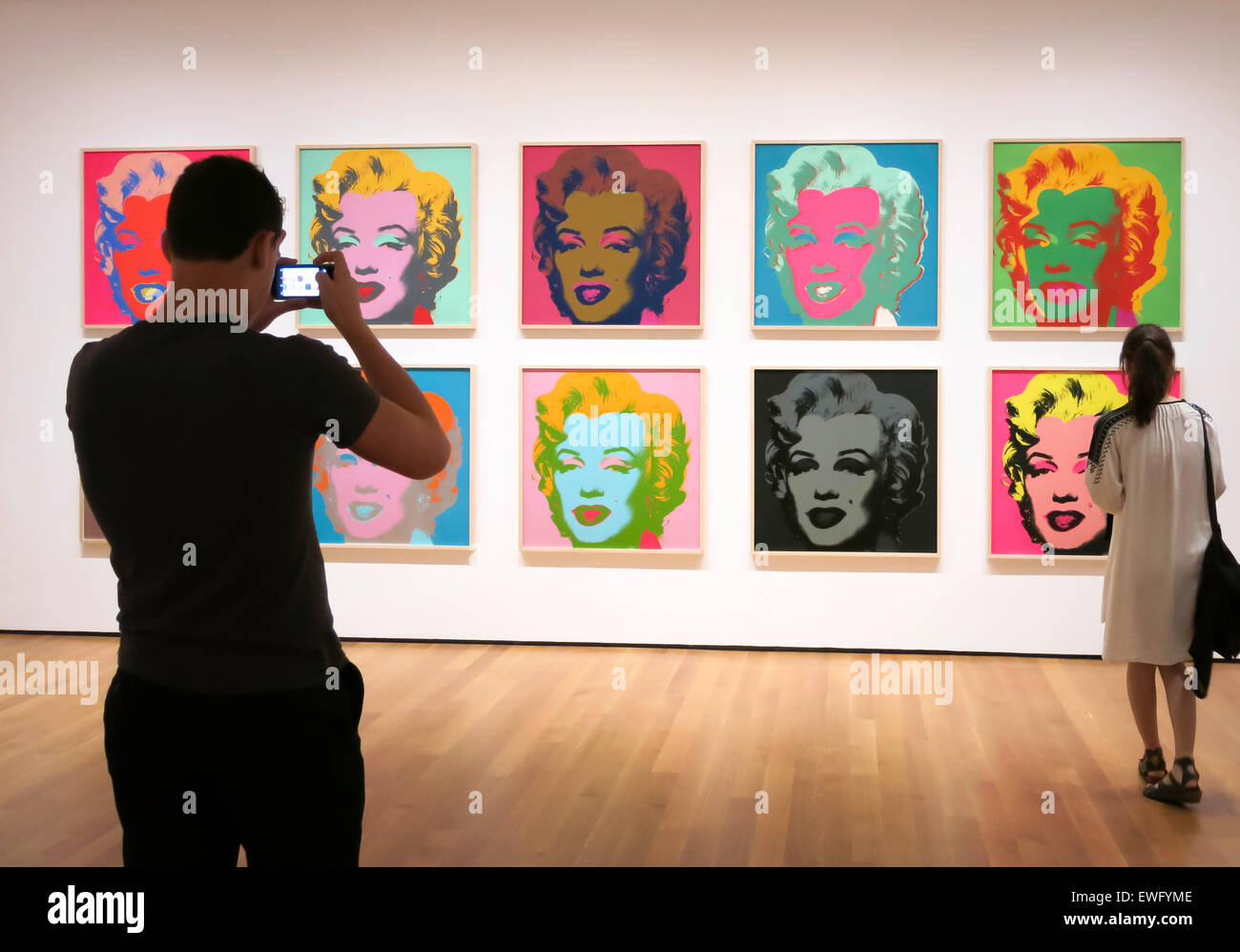 Andy warhol marilyn artwork hi-res stock photography and images - Alamy