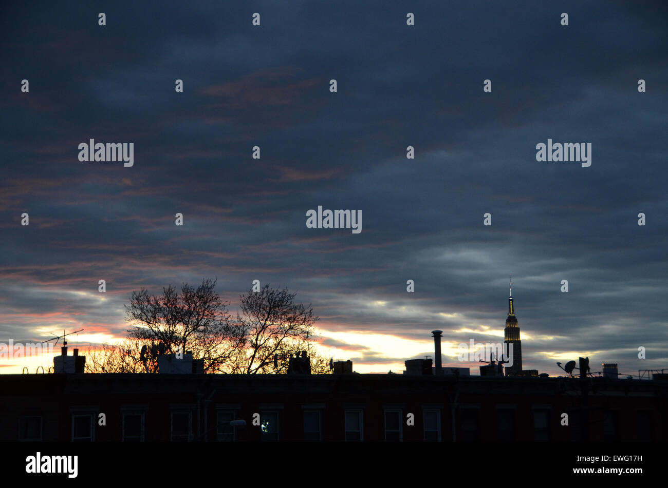 manhattan skyline dusk empire state building usa new york Stock Photo