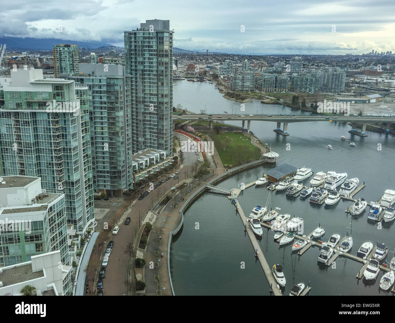 Picture of Vancouver highrise Condos with veiw of Marina Stock Photo - Alamy
