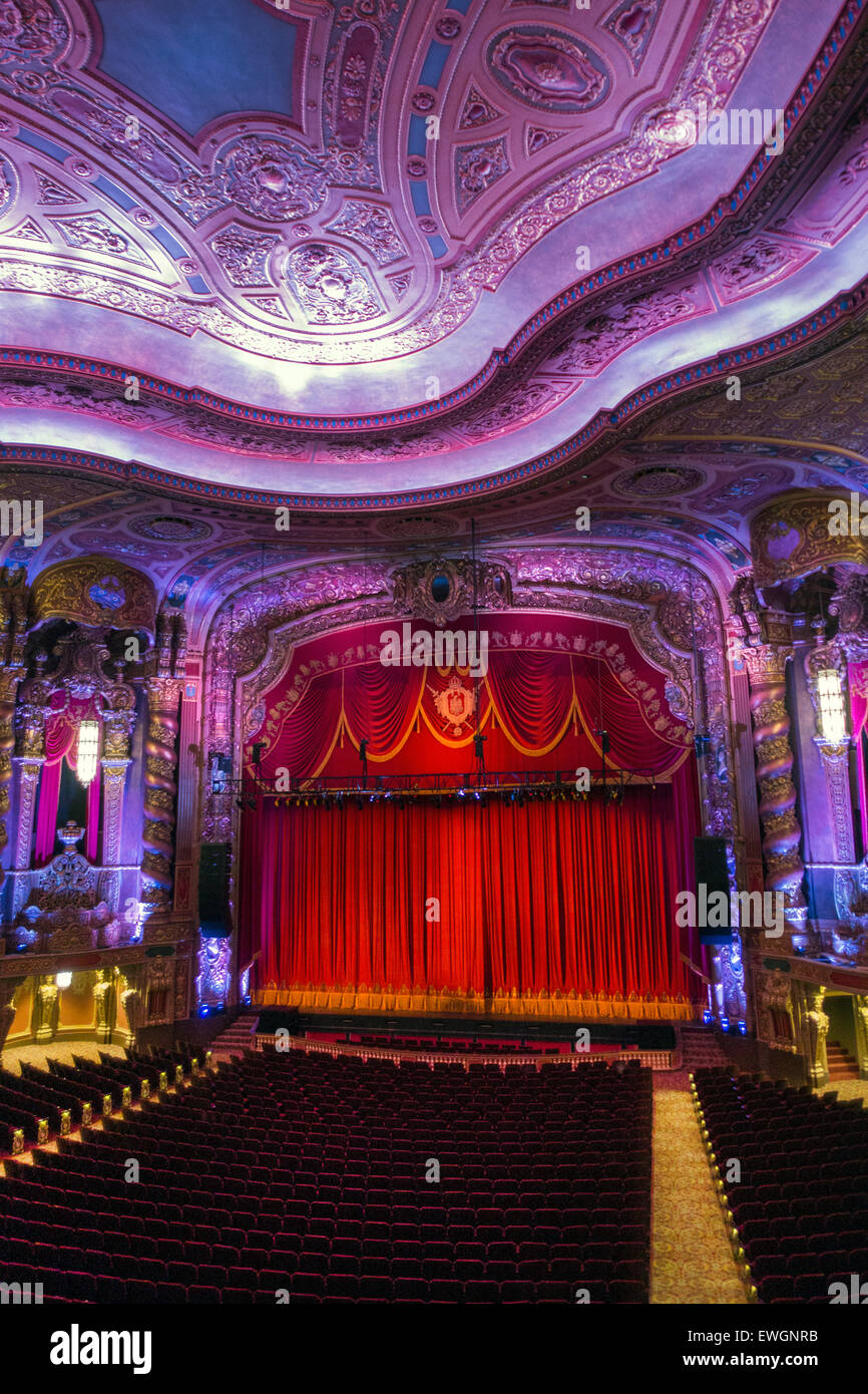 Kings theatre tour Brooklyn New York City Stock Photo Alamy