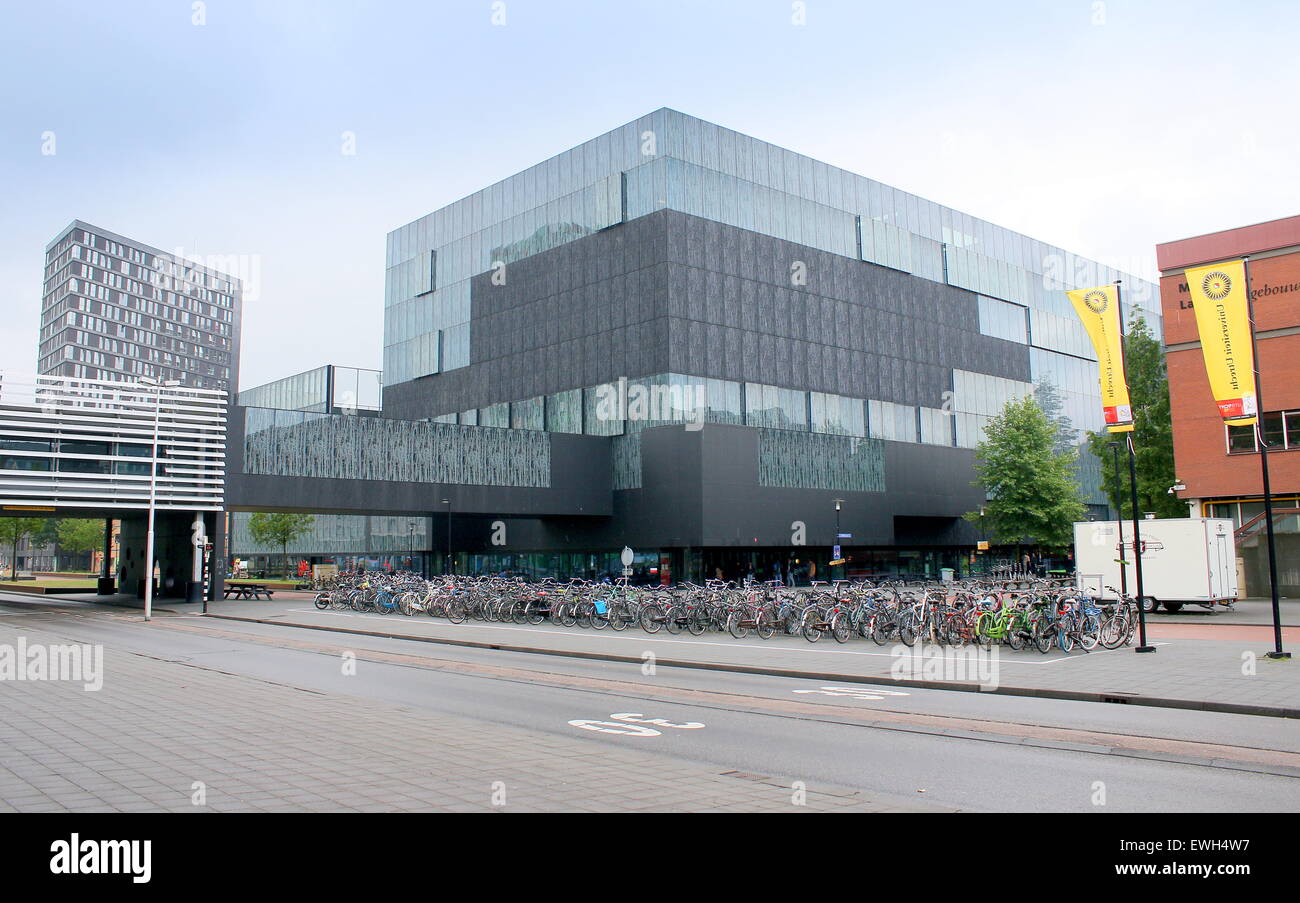 University library at Padualaan at  De Uithof Campus Utrecht, Netherlands, design by architect Wiel Arets. Student Bicycle Park Stock Photo