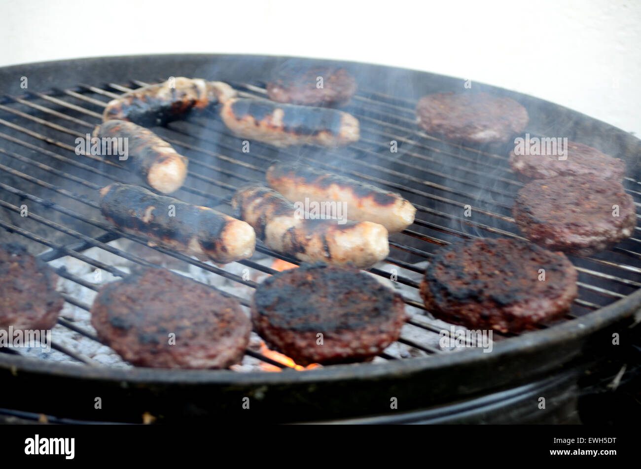 Burnt sausage bbq hires stock photography and images Alamy