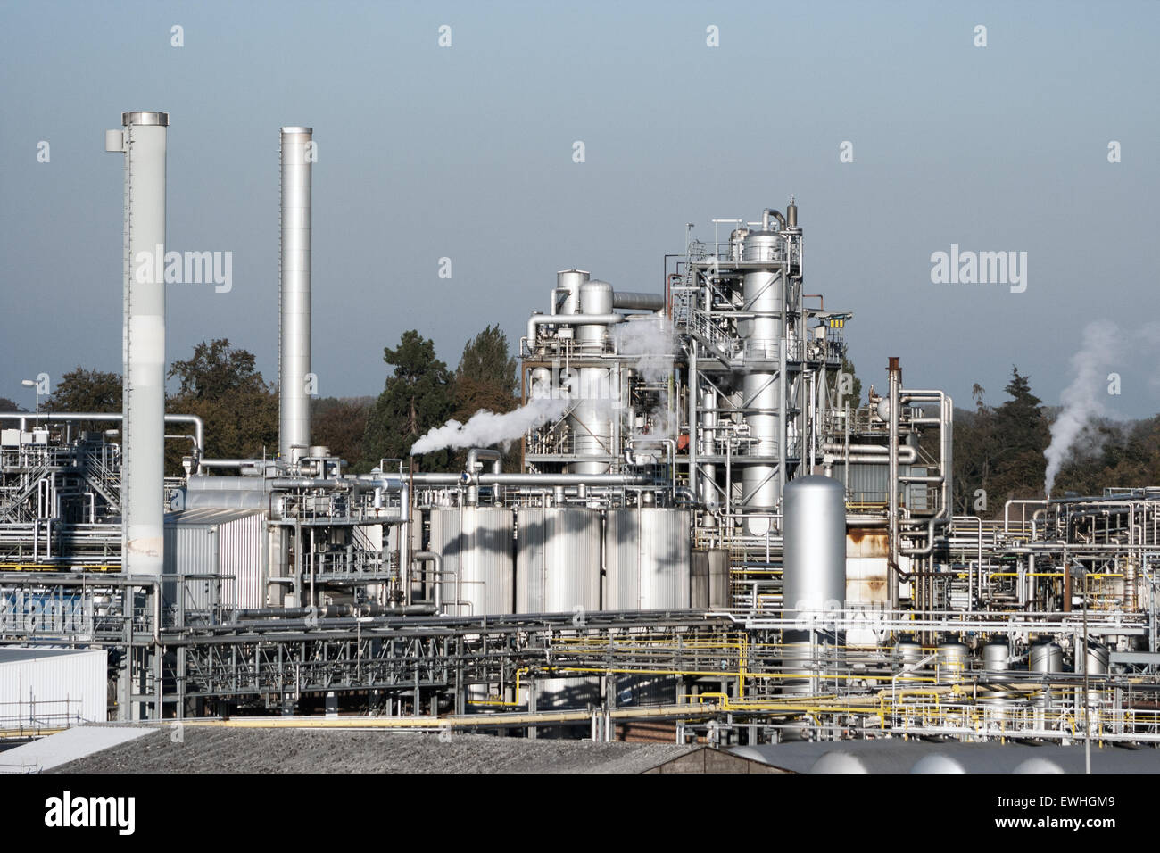Chemical plant Stock Photo - Alamy