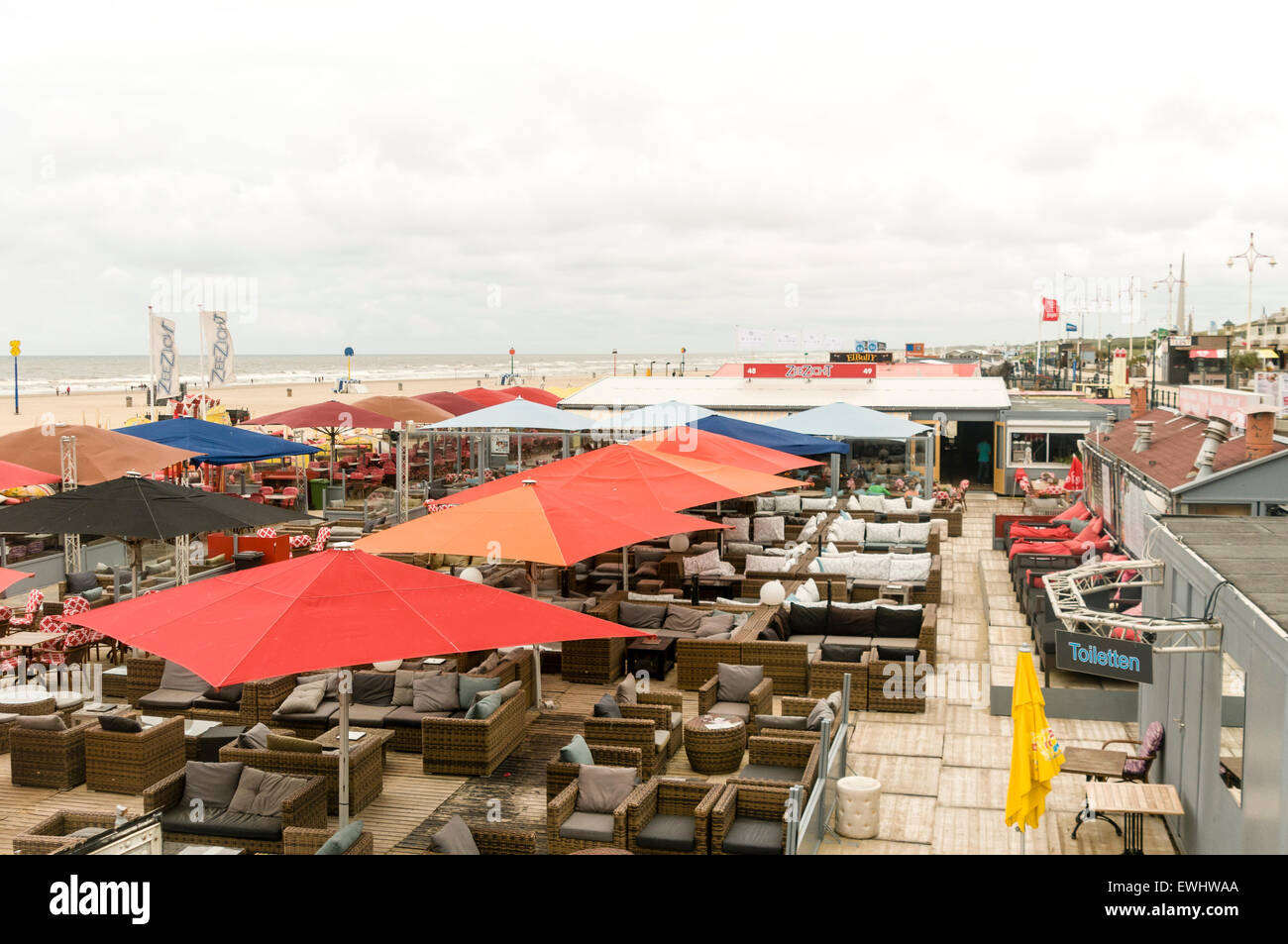 Outdoor restaurants at Scheveningen strand Stock Photo