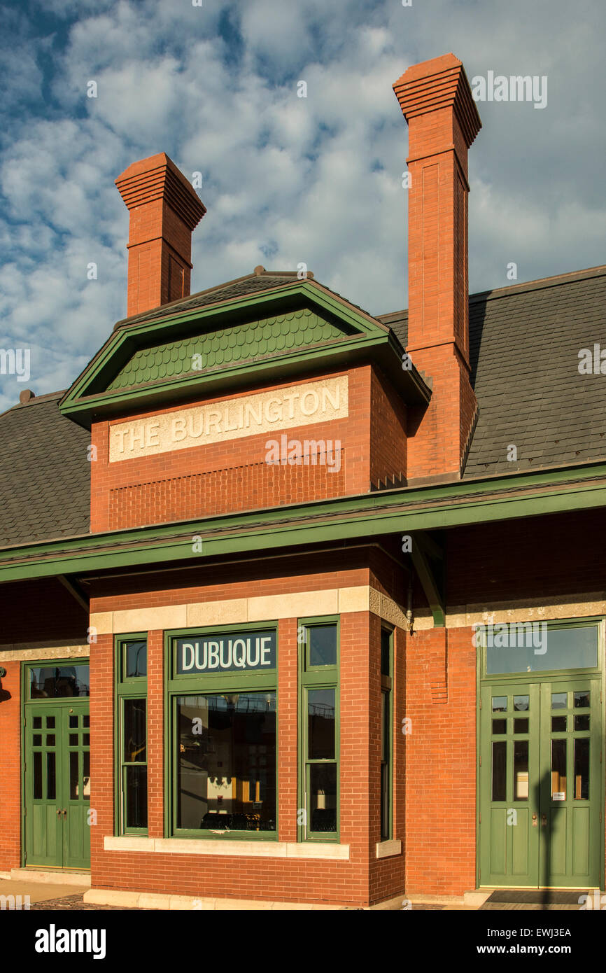 Old Burlington Line Railroad Station along the Mississippi River in Dubuque, Iowa. Stock Photo