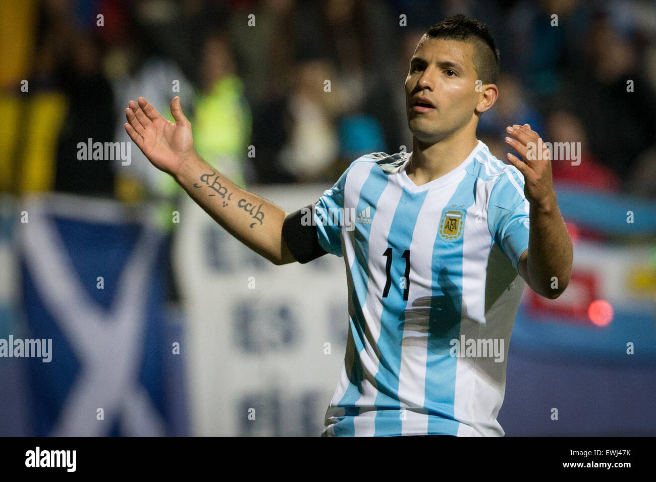 Vina Del Mar, Chile. 26th June, 2015. Argentina's Sergio Aguero reacts during the quarter-final match between Argentina and Colombia at the Copa America Chile 2015 in the El Sausalito Stadium, in Vina del Mar city, Chile, on June 26, 2015. Credit:  Pedro Mera/Xinhua/Alamy Live News Stock Photo