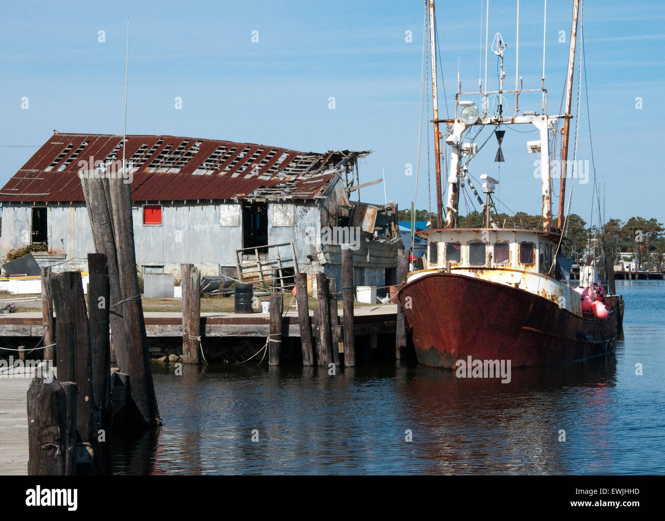 Rusty fishing trawler the dock Wanchese, North Carolina Stock Photo Alamy