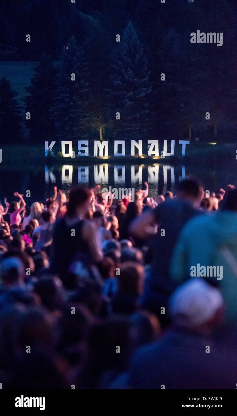 Kosmonaut hi-res stock photography and images - Alamy