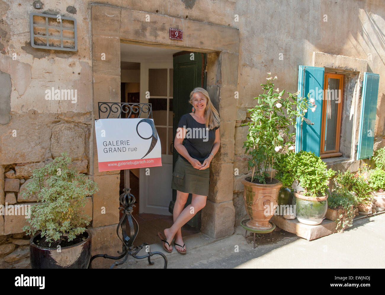 Diana Liljelund and her art gallery in Bugarach, Aude, France Stock Photo