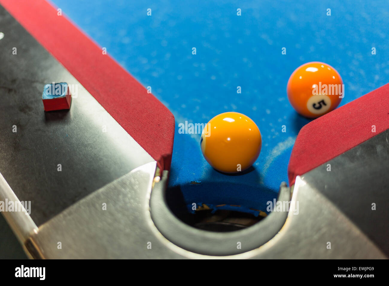Billiards ball 8 hires stock photography and images Alamy