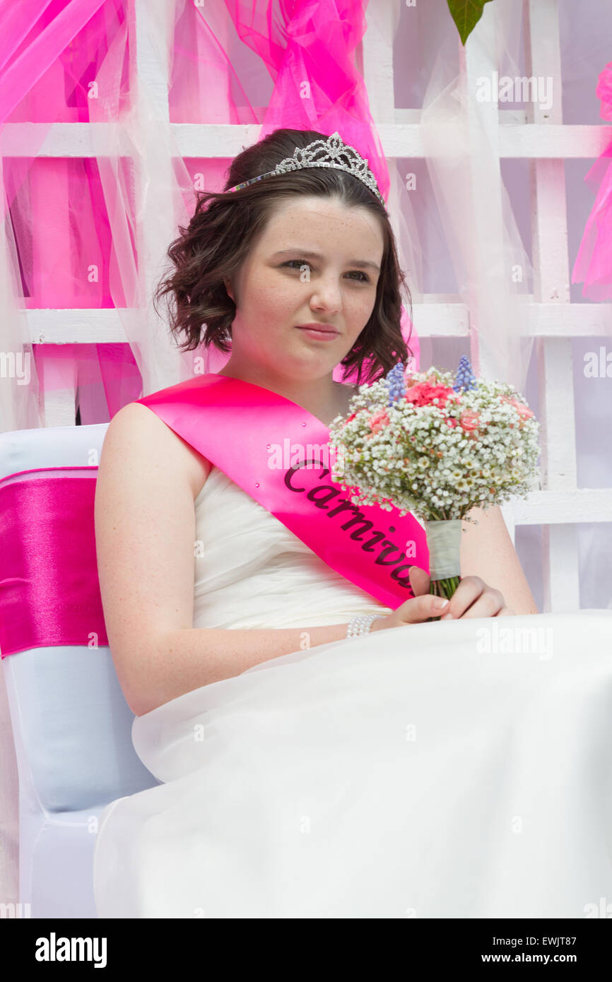 Carnival Queen High Resolution Stock Photography and Images - Alamy