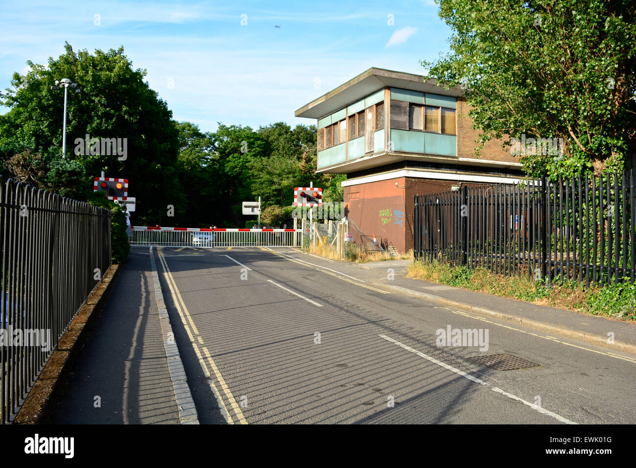 Vine Road Level Crossing signal box, Barnes, London, England SW13 Stock Photo
