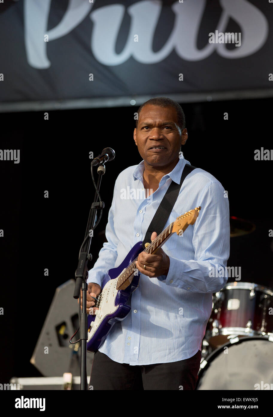 Jarvenpaa, Finland, 27th of June, 2015. The Robert Cray Band (USA) playing at Puistoblues aka Lake Side Blues Festival. With five Grammy Awards, 15 nominations, millions of record sales worldwide and thousands of sold out performances, rock blues icon Robert Cray is considered “one of the greatest guitarists of his generation. Credit:  Aija Lehtonen/17�Թ����� Live News Stock Photo