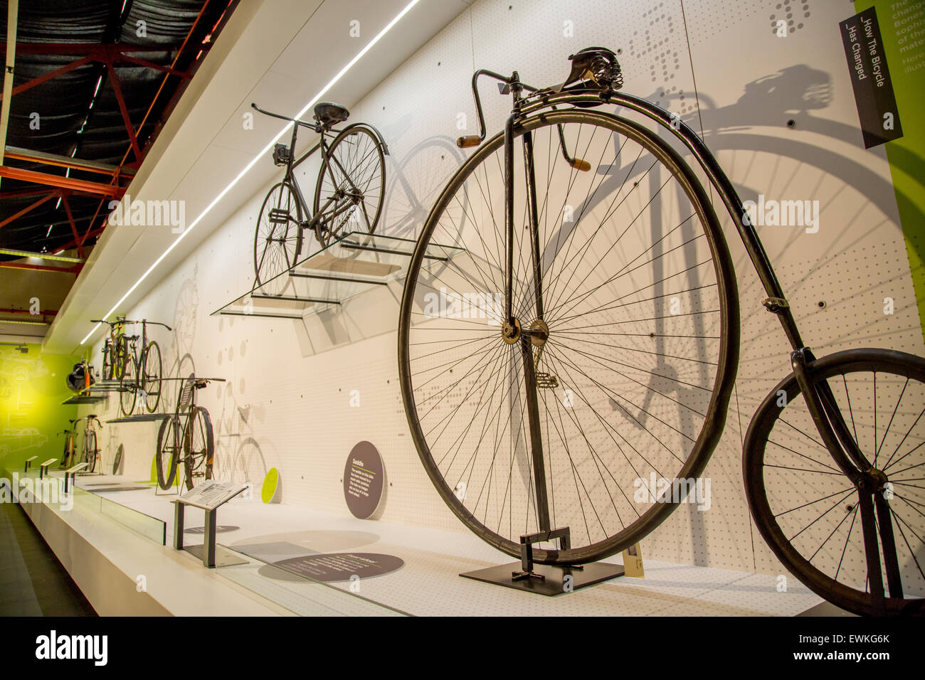 1891-premier-penny-farthing-on-display-at-coventry-transport-museum
