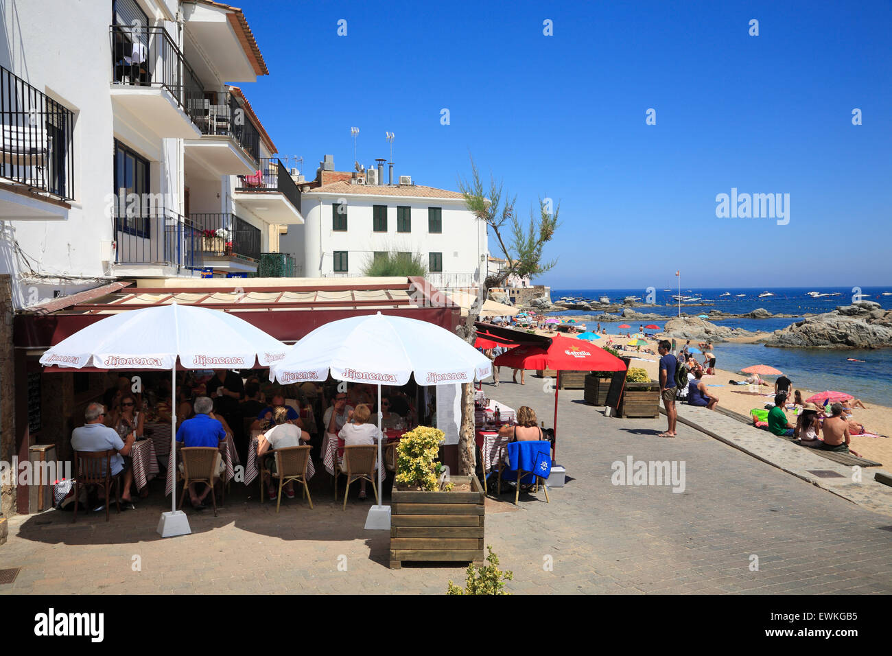 Calella de Palafrugell, beach restaurant, Costa Brava, Catalonia, Spain