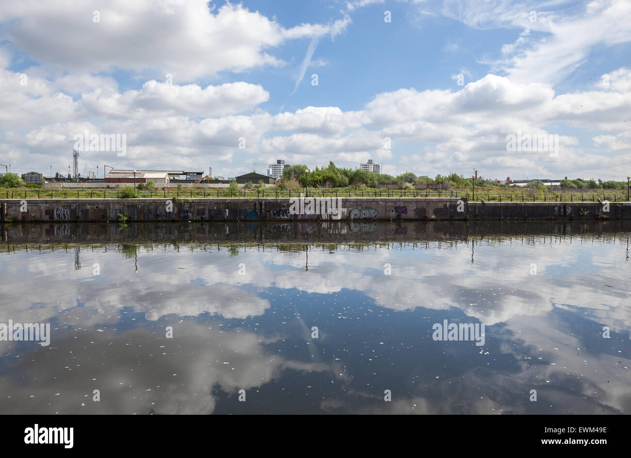 Brownfield site waste land hires stock photography and images Alamy