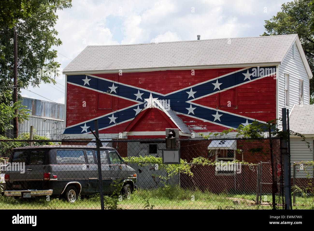 Memphis, Tennessee, USA. 28th June, 2015. A house on Fontaine Rd., in