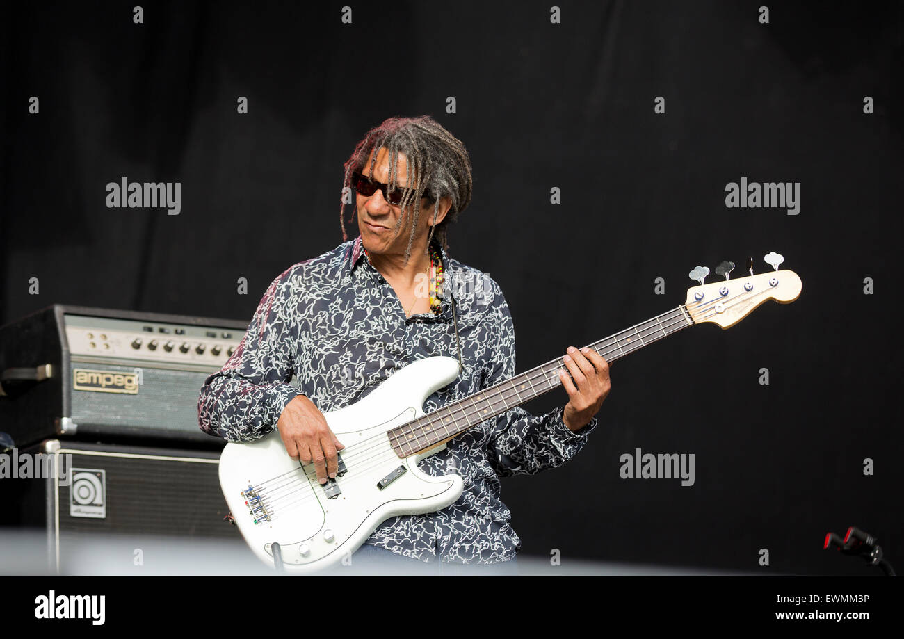 Jarvenpaa, Finland, 27th of June, 2015. The Robert Cray Band (USA) playing at Puistoblues aka Lake Side Blues Festival. With five Grammy Awards, 15 nominations, millions of record sales worldwide and thousands of sold out performances, rock blues icon Robert Cray is considered “one of the greatest guitarists of his generation. Credit:  Aija Lehtonen/17�Թ����� Live News Stock Photo