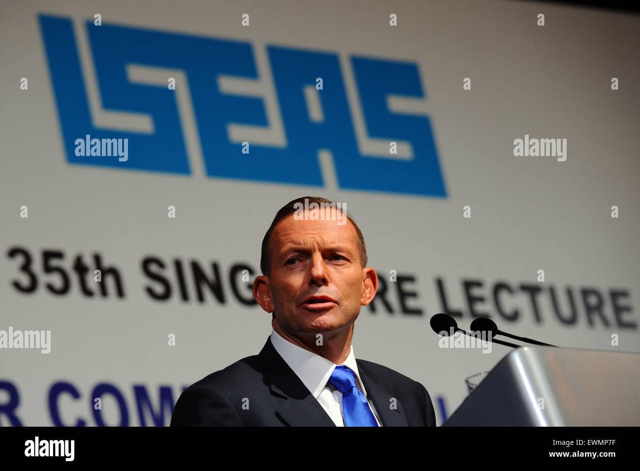 Singapore. 29th June, 2015. Australian Prime Minister Tony Abbott speaks during the 35th Singapore Lecture in Singapore's Shangri-La Hotel, June 29, 2015. © Then Chih Wey/Xinhua/Alamy Live News Stock Photo