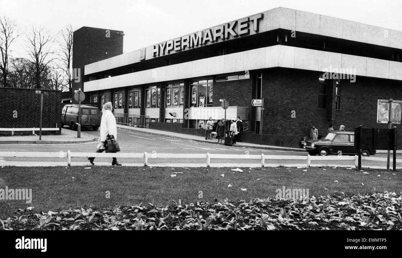 Bedworth Hypermarket. Bedworth is a market town in the Nuneaton and Bedworth district of north Warwickshire. Circa 1972. Stock Photo