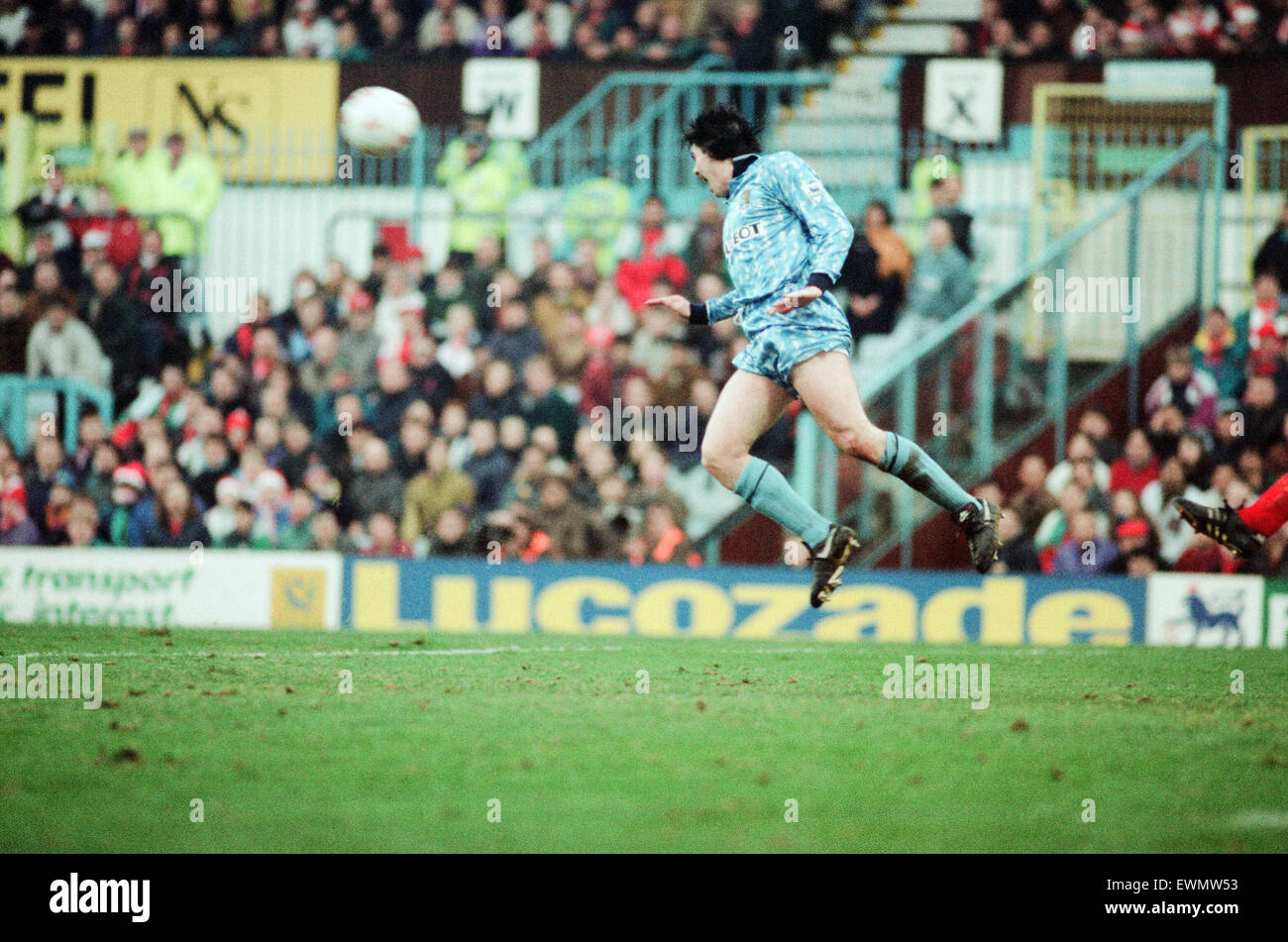 Coventry 5-1 Liverpool, Premier league match at Highfield Road, Saturday 19th December 1992. Micky Quinn. Stock Photo