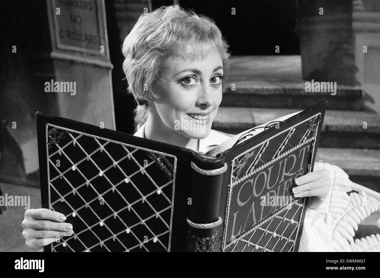 Cinderella Pantomime, Photocall, Alexandra Theatre, Birmingham, 20th