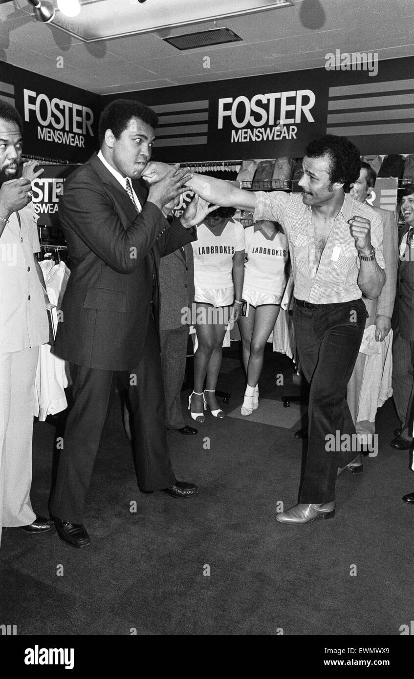 Muhammad Ali Visiting the Bull Ring Shopping Centre in Birmingham. Pictured here in Debenhams Department Store with John Conteh 7th June 1979. Stock Photo
