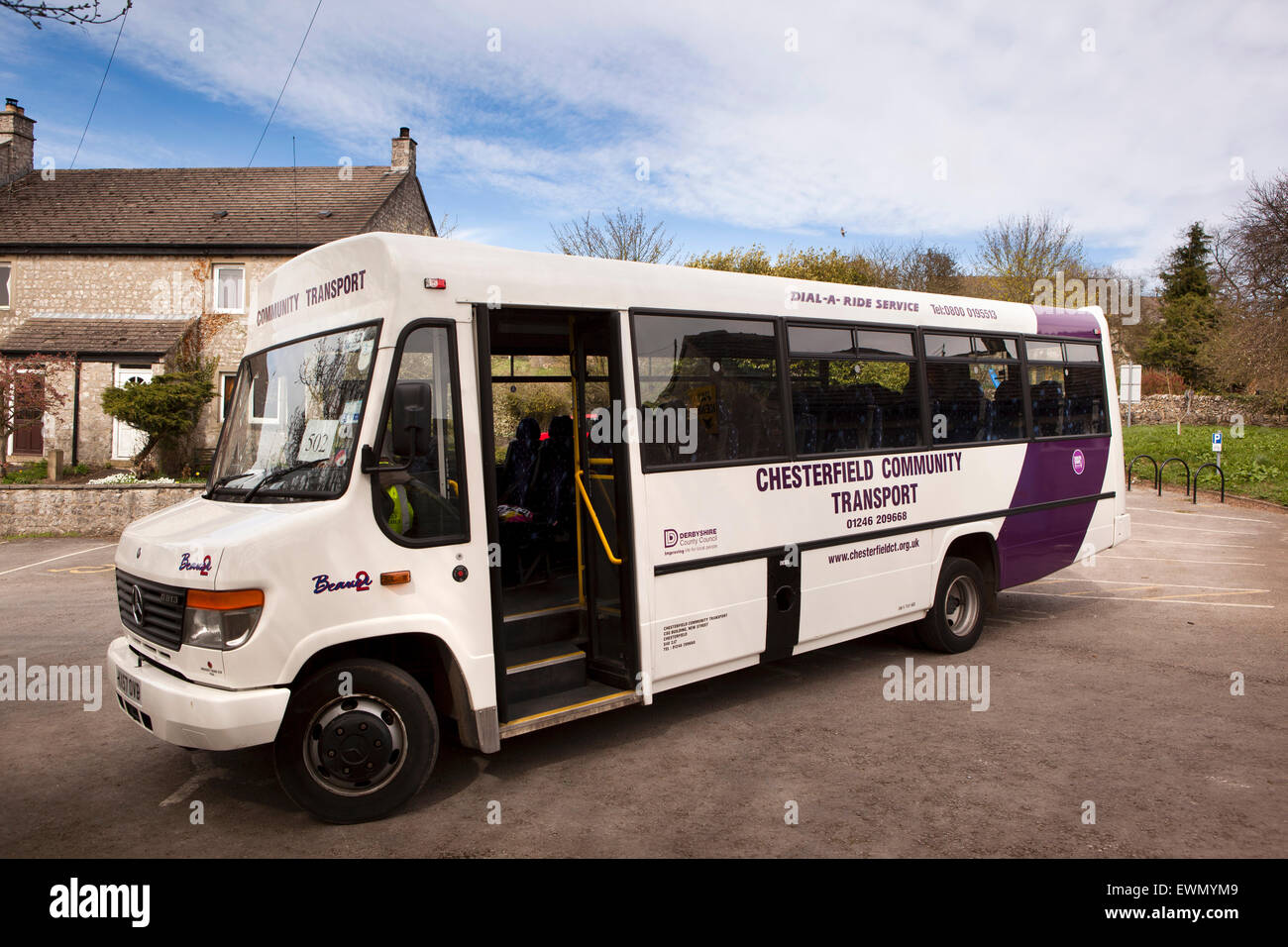 UK, England, Derbyshire, Bakewell, Over Haddon village, dial a ride community transport bus Stock Photo