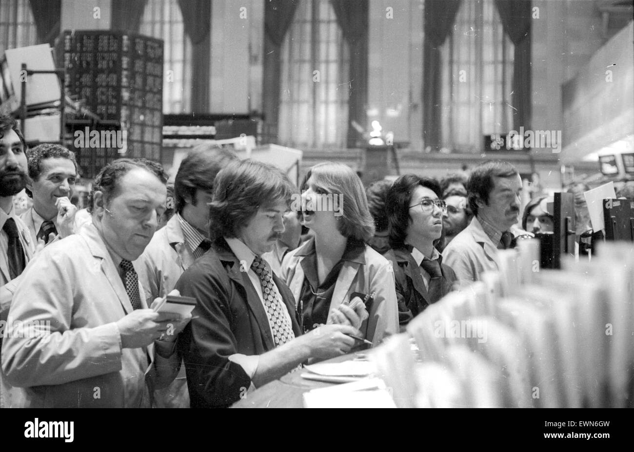 NEW YORK NEW YORK USA. BUSY SCENE AT THE NEW YORK STOCK EXCHANGE, Stock Photo