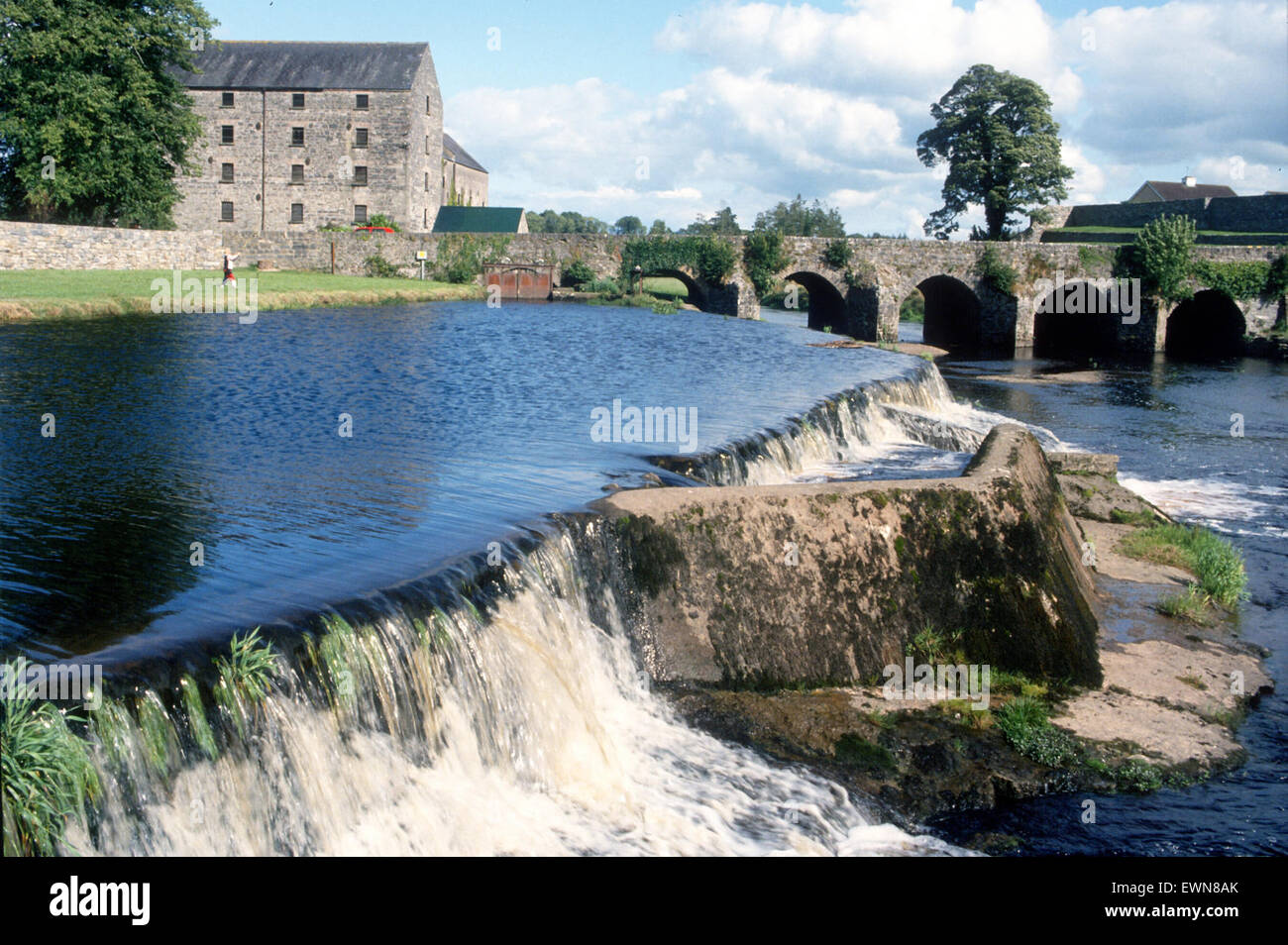 CASTLETOWN MILL AND WEIR. CO LAOIS IRELAND Stock Photo 84675435 Alamy