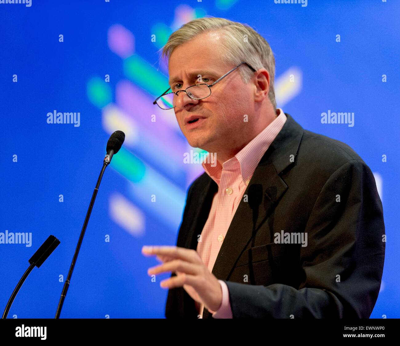 Aspen, Colorado, USA. 29th June, 2015. Presidential historian JON MEACHAM speaks at the Aspen ...