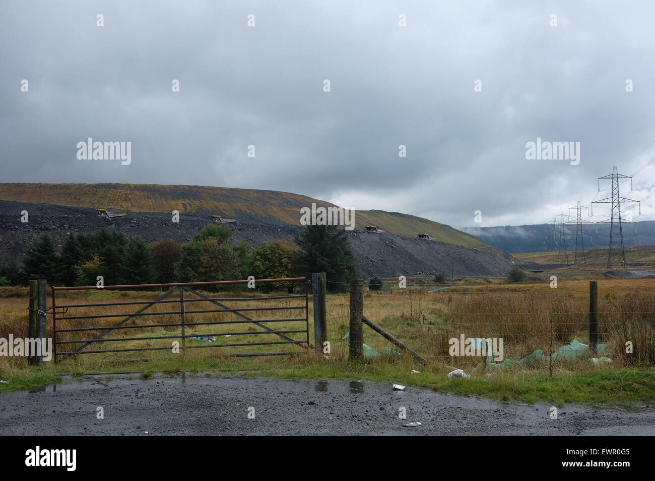 Ffos-y-fran Land Reclamation Scheme opencast coal mine near Merthyr Tydfil in south Wales Stock Photo