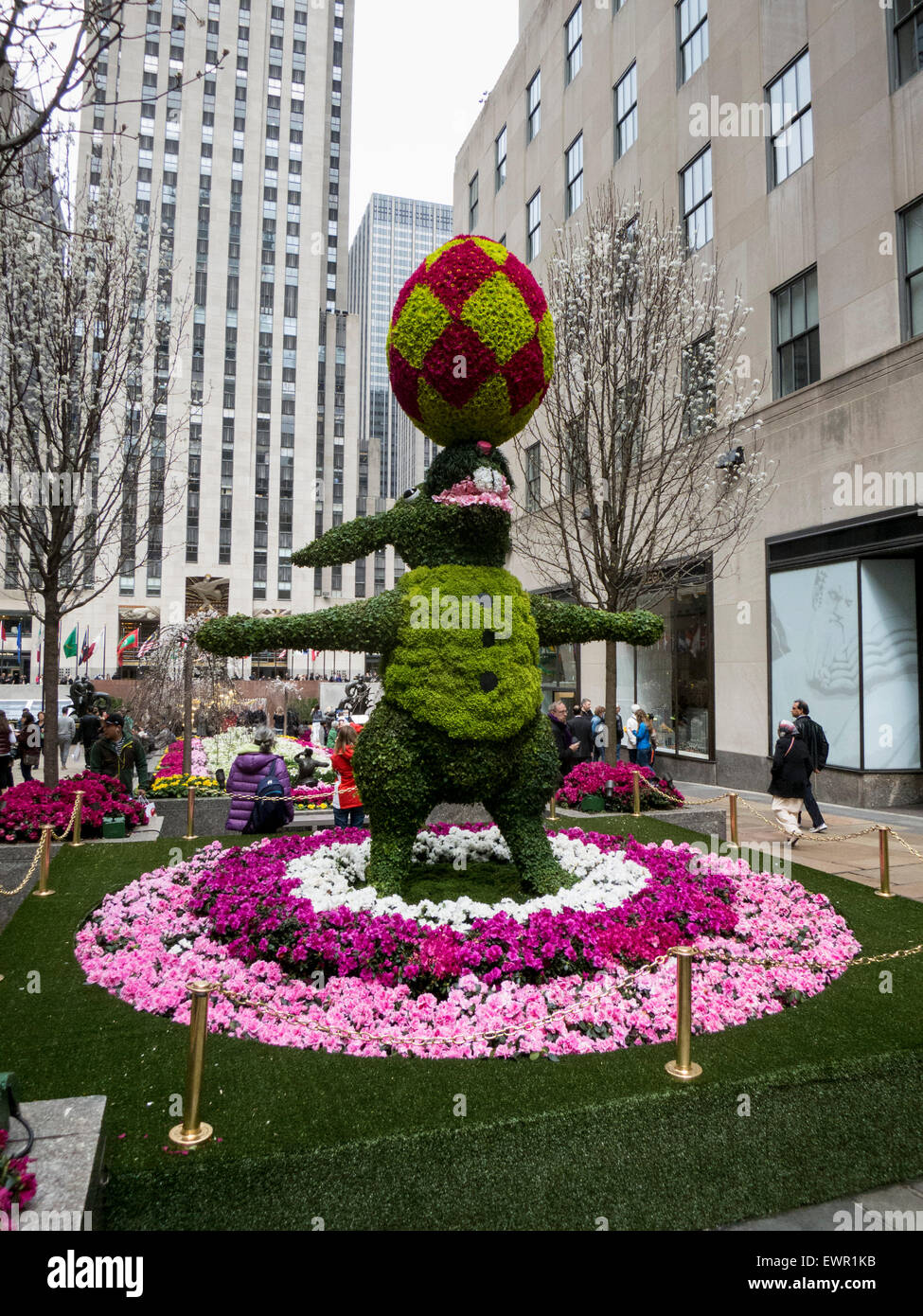 Spring flowers at the Rockefeller Center in New York Stock Photo