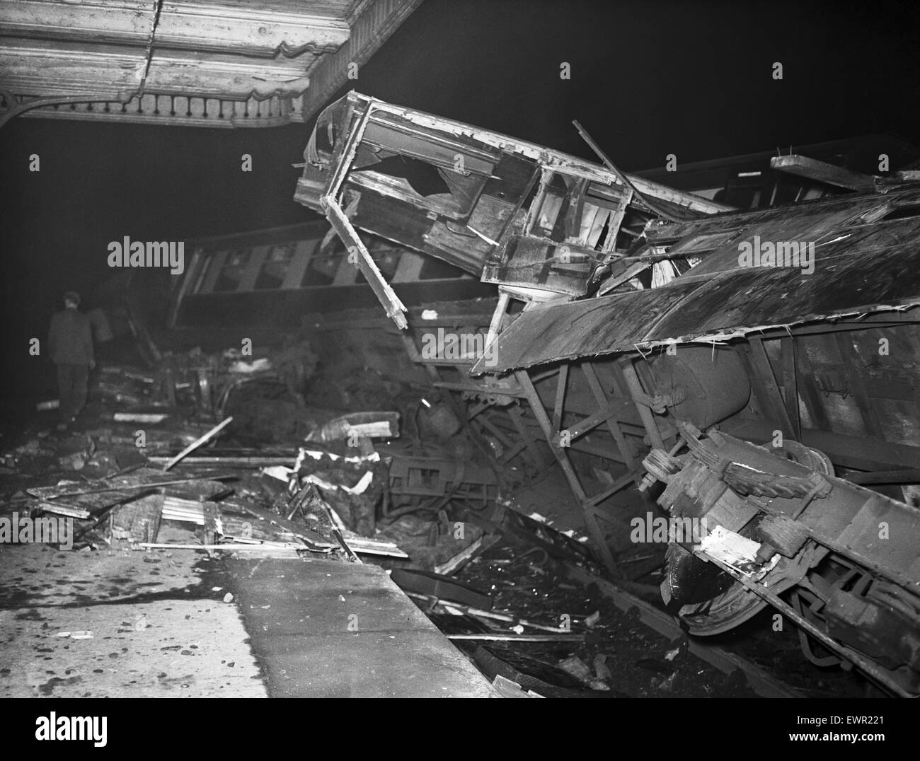 Train crash Black and White Stock Photos & Images Alamy