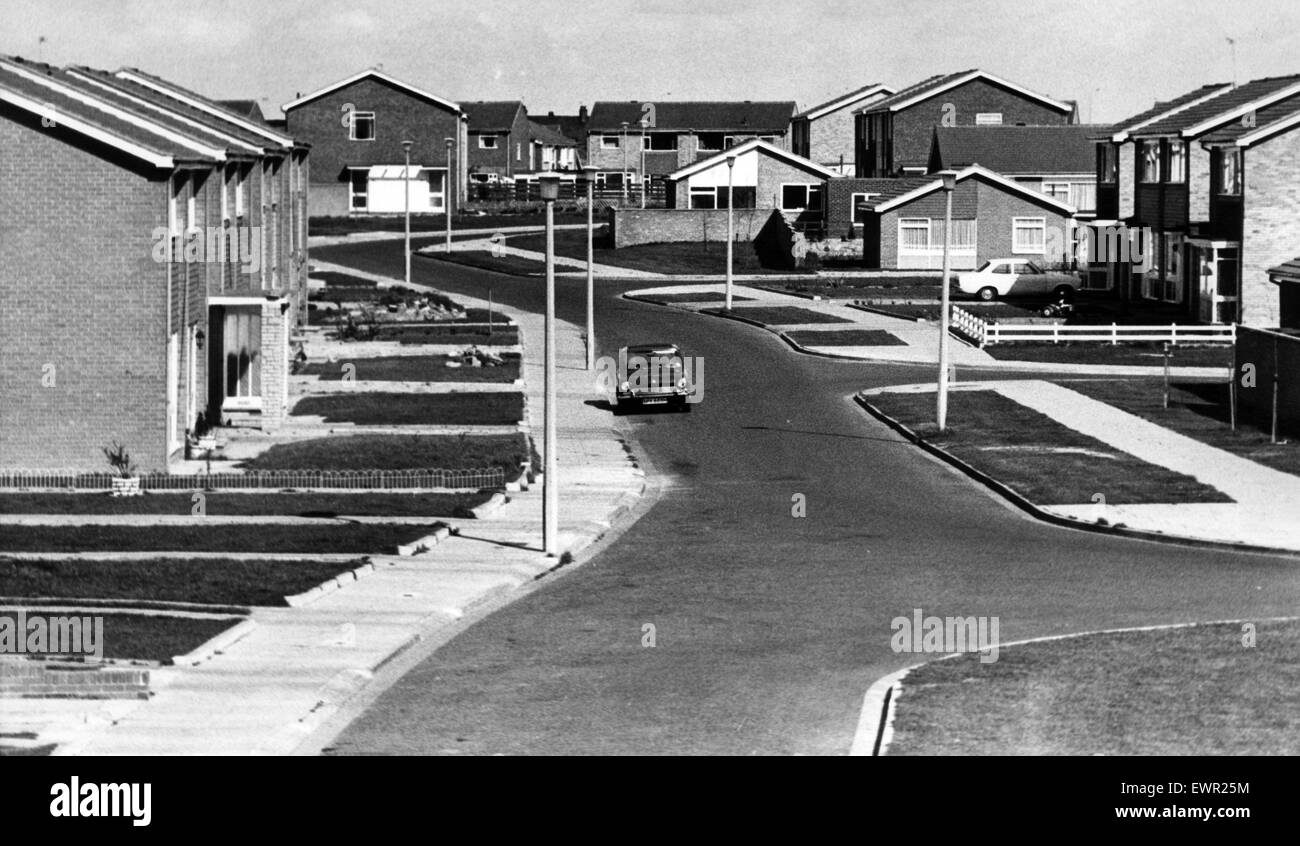 Street scene in Cramlington New Town. 31st March 1973 Stock Photo Alamy