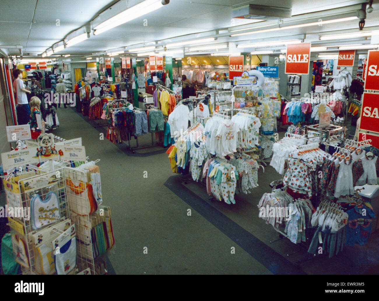 Farnons Department Store, Newcastle, 6th July 1993 Stock Photo Alamy