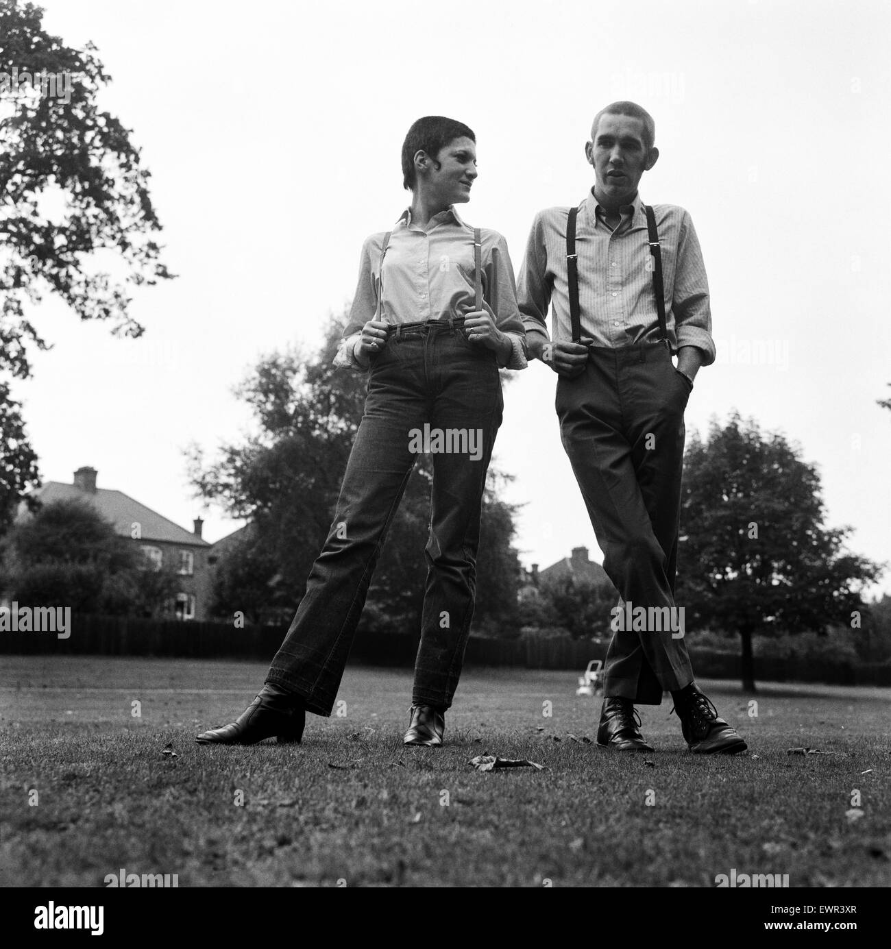 Two young people wearing skinhead fashions. Glenda Peake and Tony Hughes. Finchley, 7th October 1969. Stock Photo