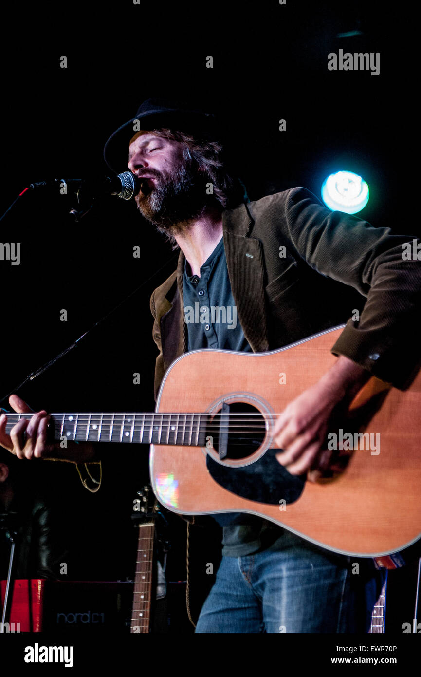 Jon Allen, singer songwriter launches his third album Deep River at the ...