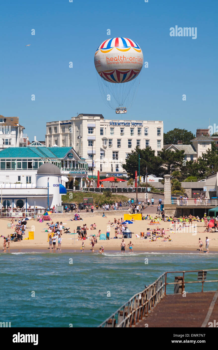 Bournemouth, Dorset, UK. 30th June, 2015. UK Weather hot sunny day at