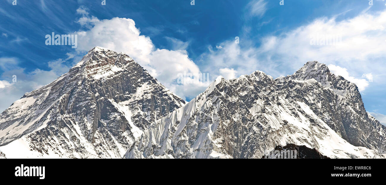 Panoramic view of Mount Everest (Sagarmatha), highest mountain in the world, Nepal. Stock Photo