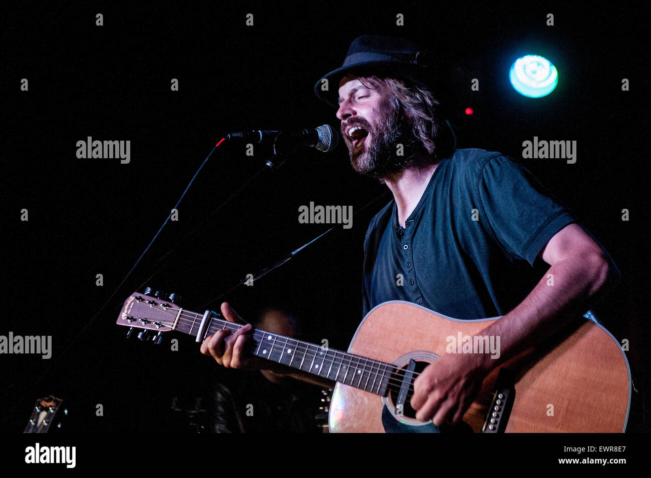 Jon Allen, singer songwriter launches his third album Deep River at the ...