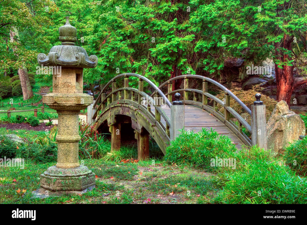 japanese zen garden bridge