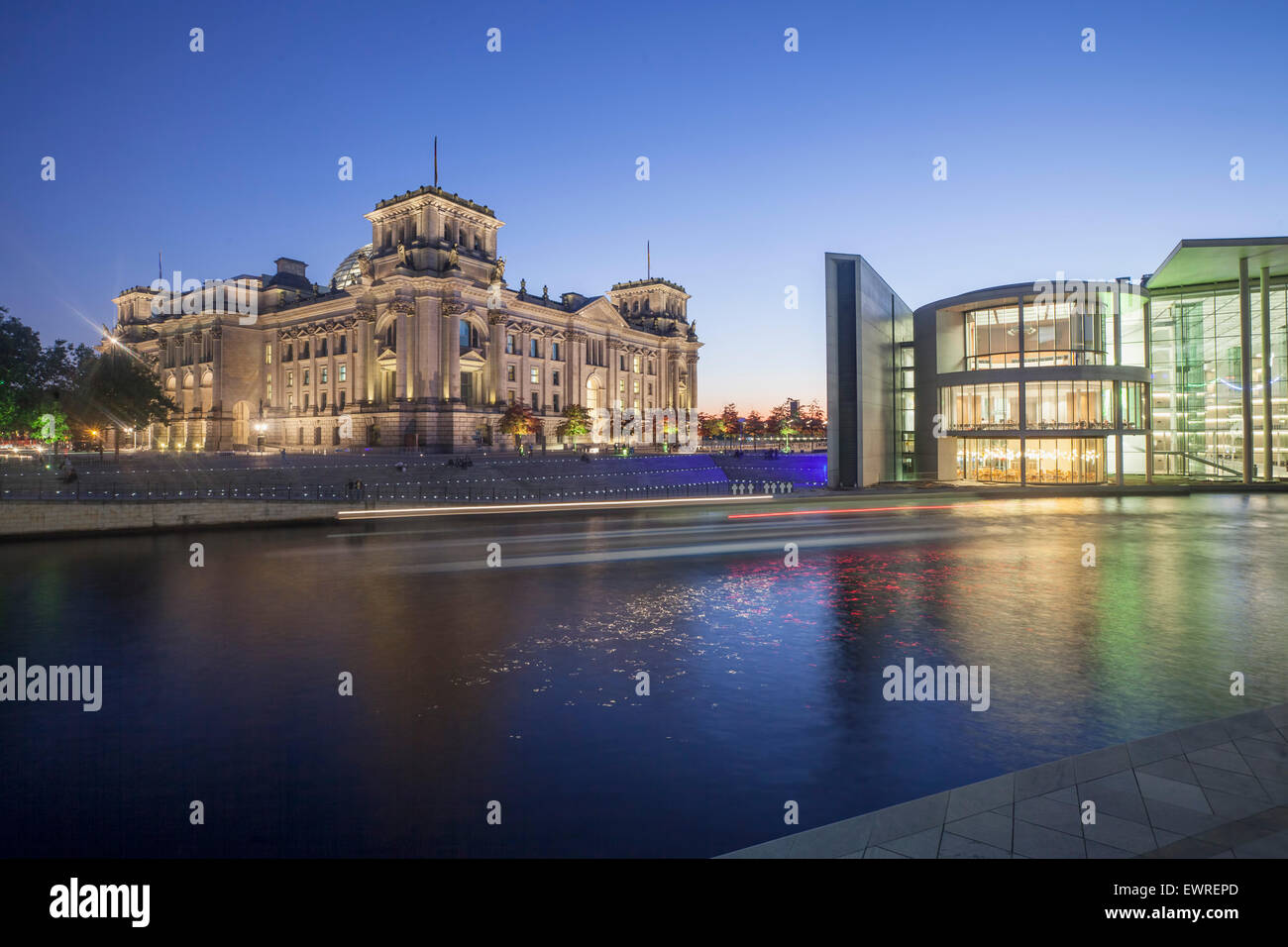 Berlin, Reichstag, Spree, Paul Loebbe building, dusk, Stock Photo